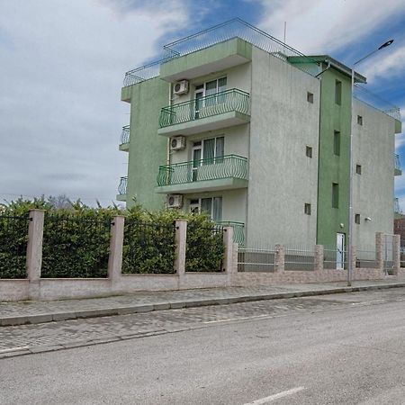 Св.Иван Otel Primorsko Dış mekan fotoğraf